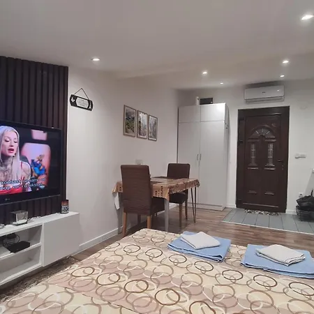 Samitest * Bělehrad